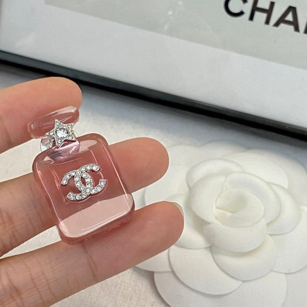 18K CC Perfume Color Bottle Brooch - Image 15