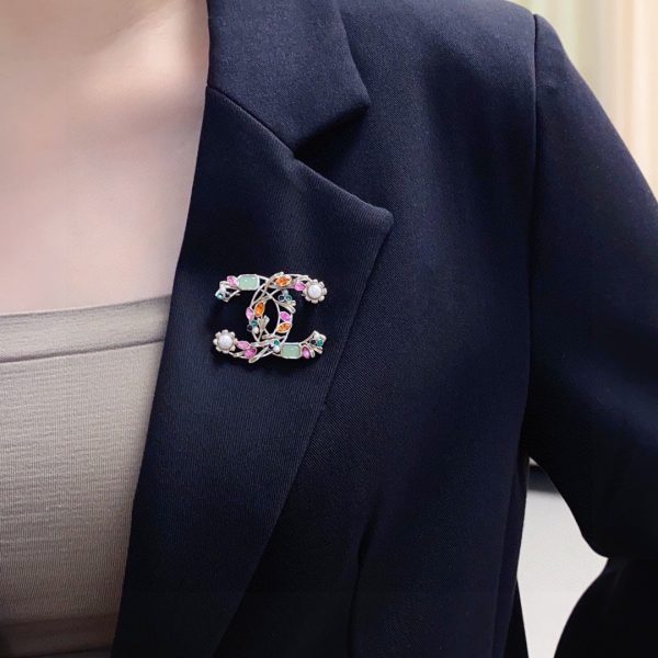 18K CC Crystal Flower Brooch - 图片 2