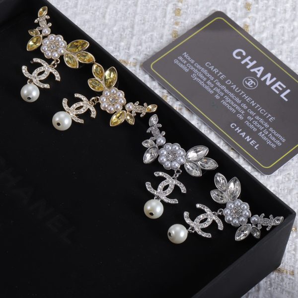18K CC Flower Crystals Earrings - 图片 3