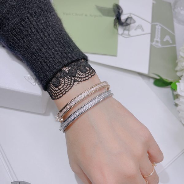18K White Gold Perlée Diamonds One Row Bracelet - 图片 3