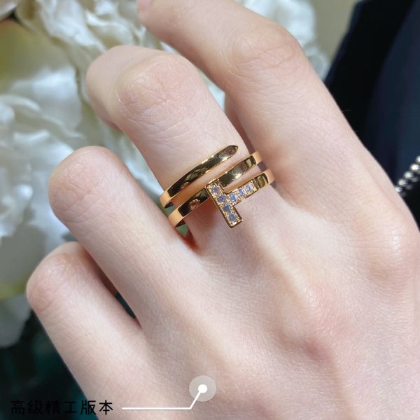 18K T Diamond Square Ring - 图片 3