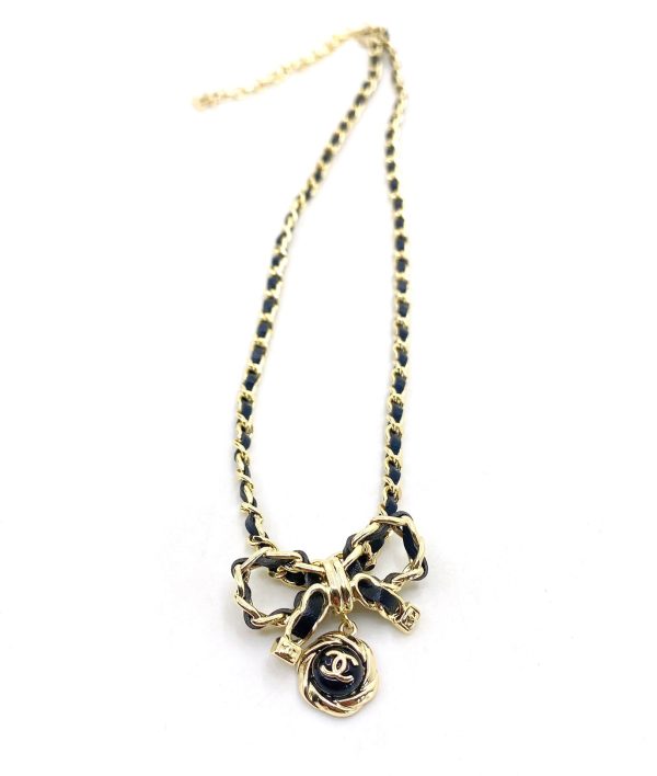 18K CC Rhinestone Bow Tie Necklace - 图片 2