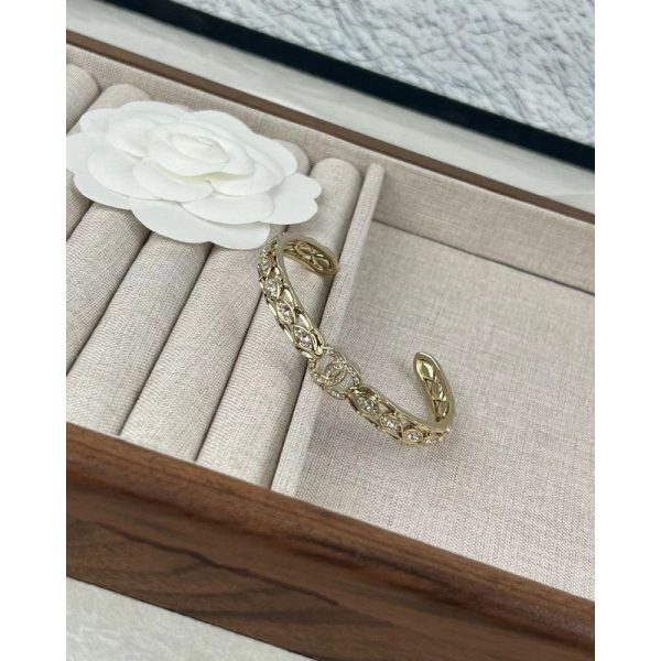 18K CC Zircon Cuff Bracelet - Image 3