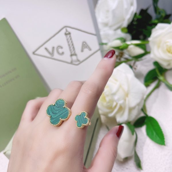 18K Magic Alhambra Malachite Clover Ring - 图片 2