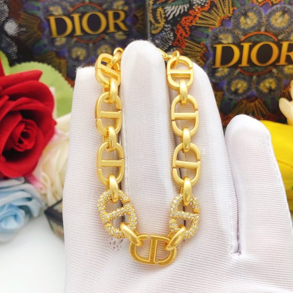 18K CD Diamond Chain Bracelet - Image 2