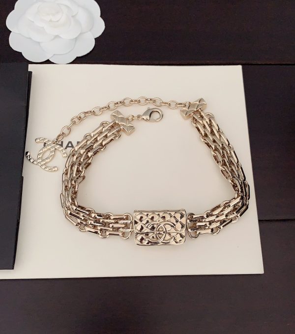 18K CC Gold Chain Necklace