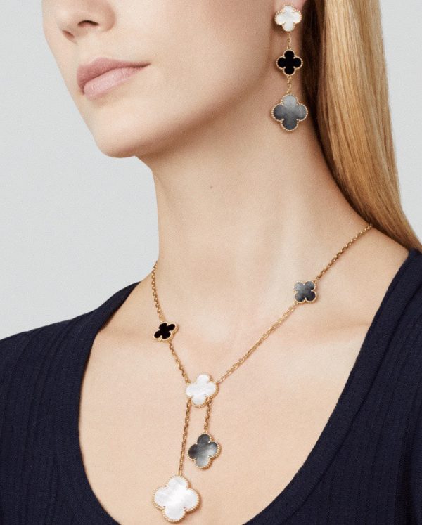 18K Magic Alhambra Three Pearls Motifs Earrings - 图片 2