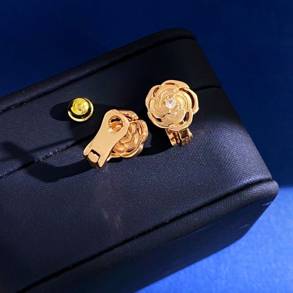 18K CC Camellia Earrings - 图片 8