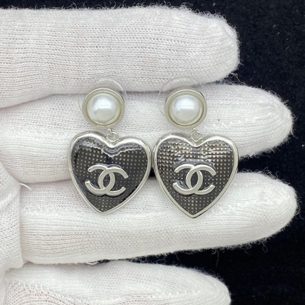 18K CC Pearl Heart Drop Gold Earrings - 图片 2