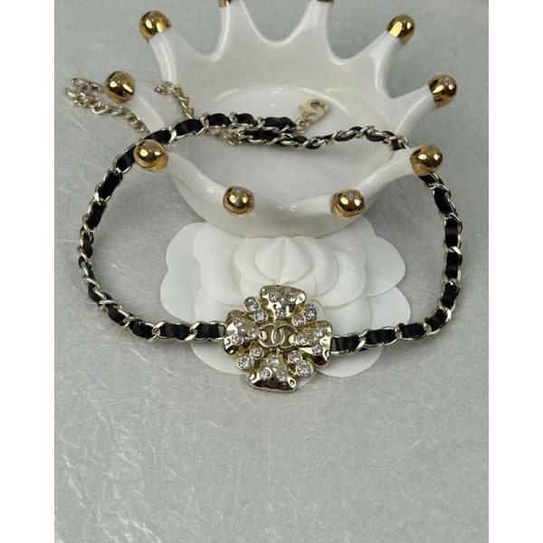 18K CC Black Leather Flower Necklace - 图片 3