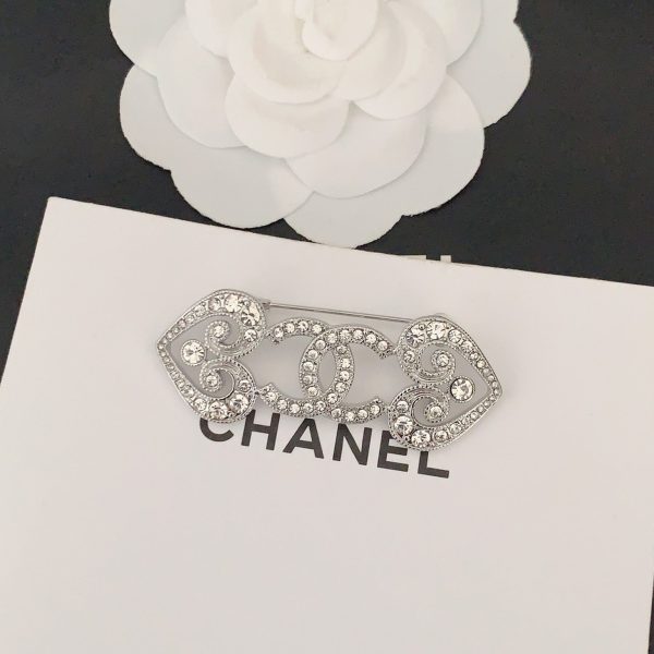 18K CC Heart Brooch