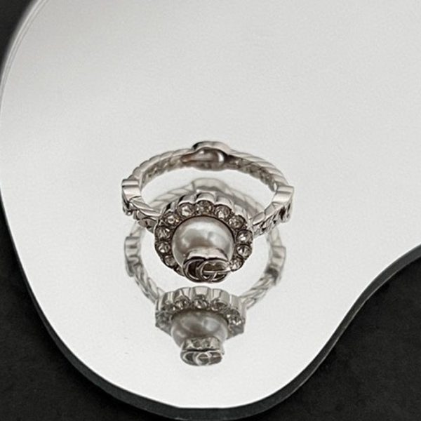 18K Double G Pearl Ring - Image 3