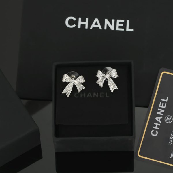 18K CC Bow Tie Diamond Earrings - 图片 2