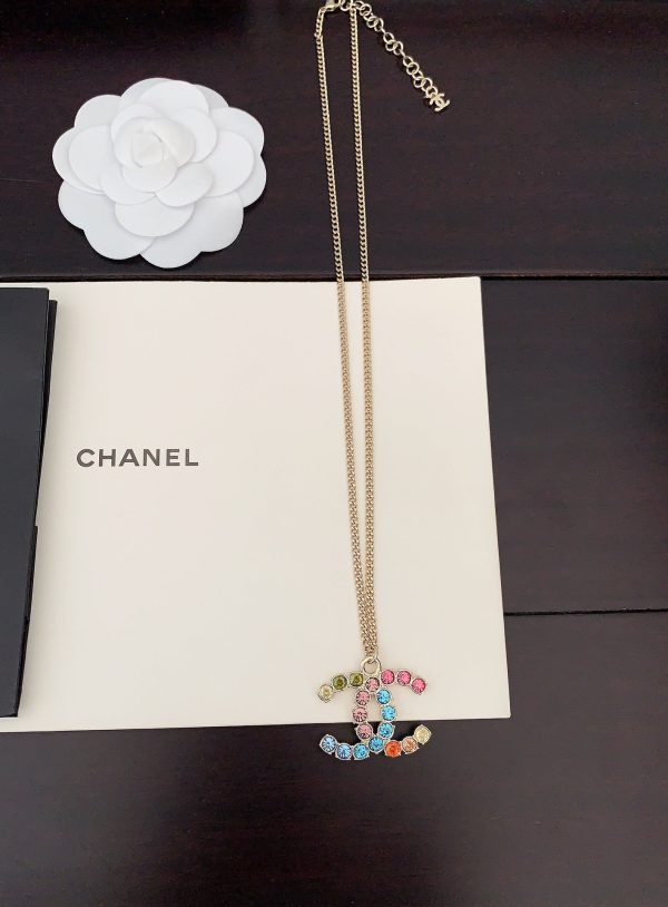 18K CC Color Crystals Necklace - Image 3