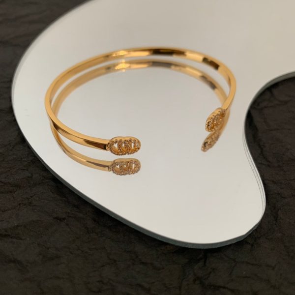 18K Double G Running Diamond Cuff Bracelet - 图片 4