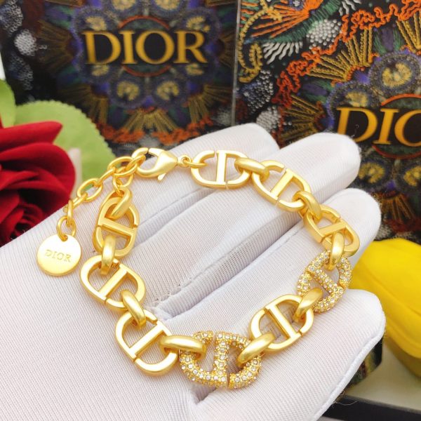 18K CD Diamond Chain Bracelet - Image 3