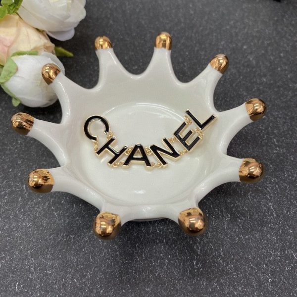 18K CC Letter Brooch - 图片 3