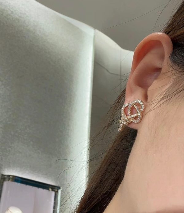 18K T Keys Woven Diamond Earrings - 图片 6