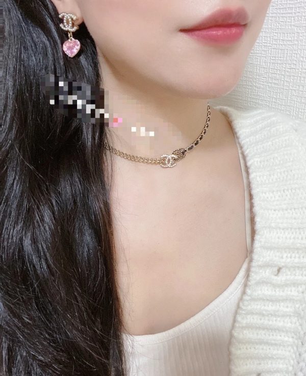 18K CC Black & White Necklace - Image 3