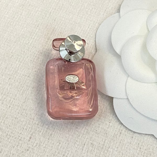 18K CC Perfume Color Bottle Brooch - Image 7