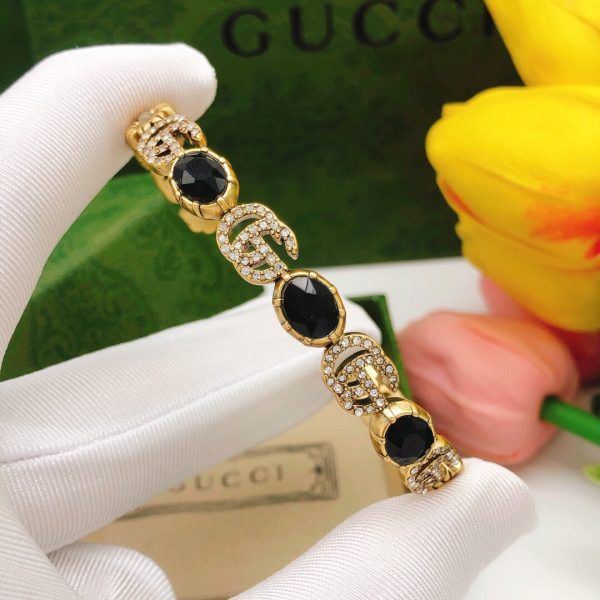 18K Double G Flowers Black Crystals Open Cuff Bracelet - 图片 2