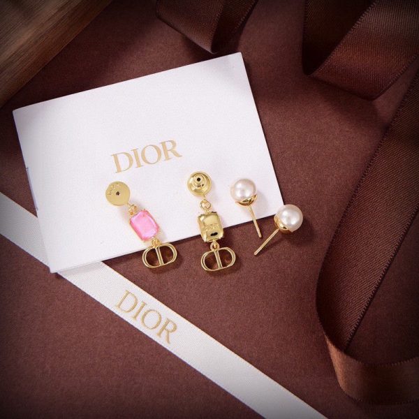 18K Petit CD Crystal Earrings - 图片 5