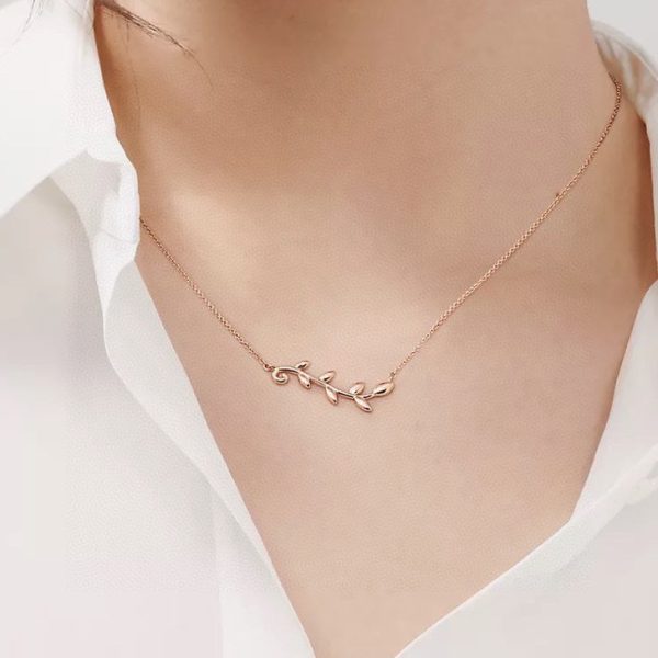 18K T Olive Leaf Vine Pendant Necklace - 图片 3