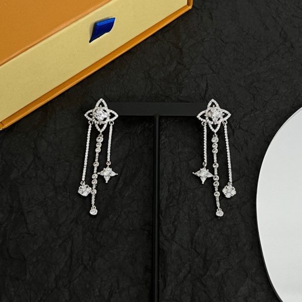 18K Louis Diamond Flowers Long Earrings - 图片 5