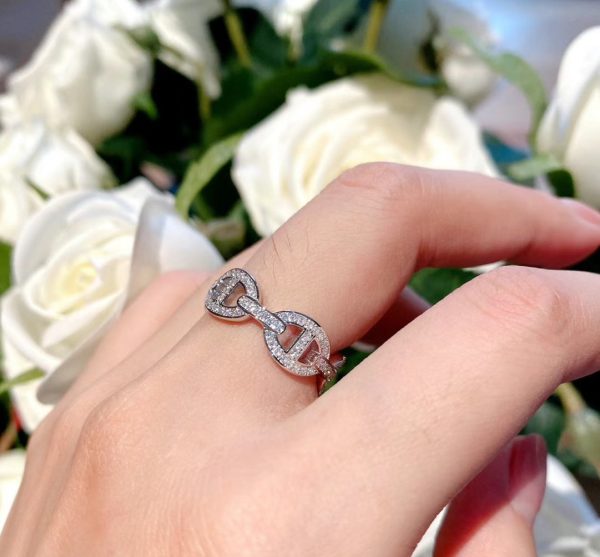 18K Chaine d'Ancre Enchainee Diamond H Ring - 图片 3