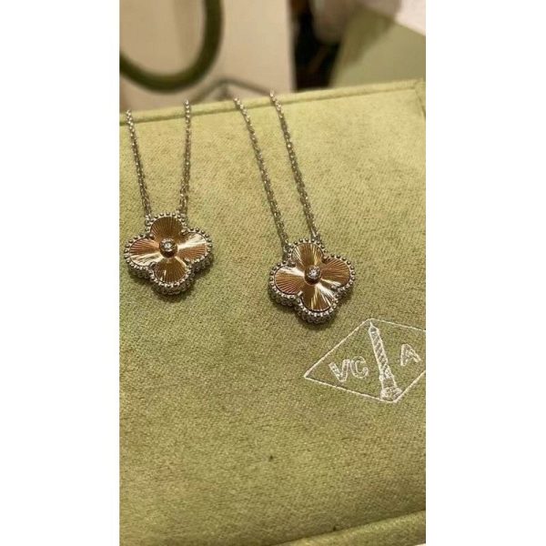 18K Vintage Alhambra Holiday Pendant Necklace - 图片 5