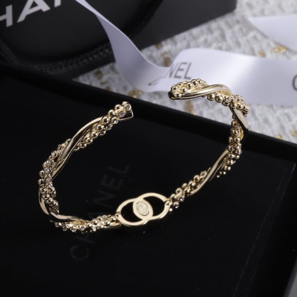 18K CC Diamond Chain Bracelet - Image 3