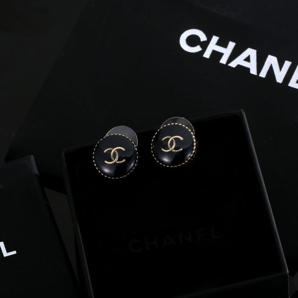 18K CC Circle Black Resin Earrings - 图片 4
