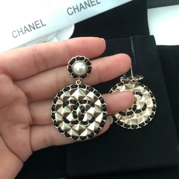 18K CC Leather Round Earrings - 图片 6