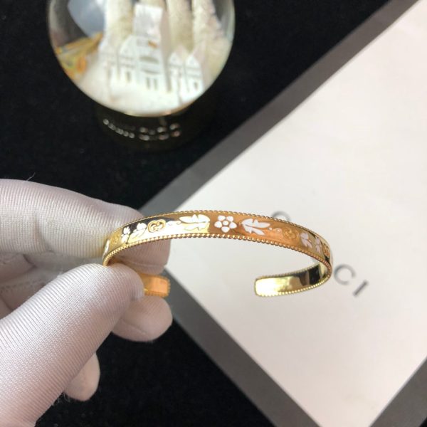 18K Double G Icon Blossom Enamel Bangle Bracelet - 图片 4