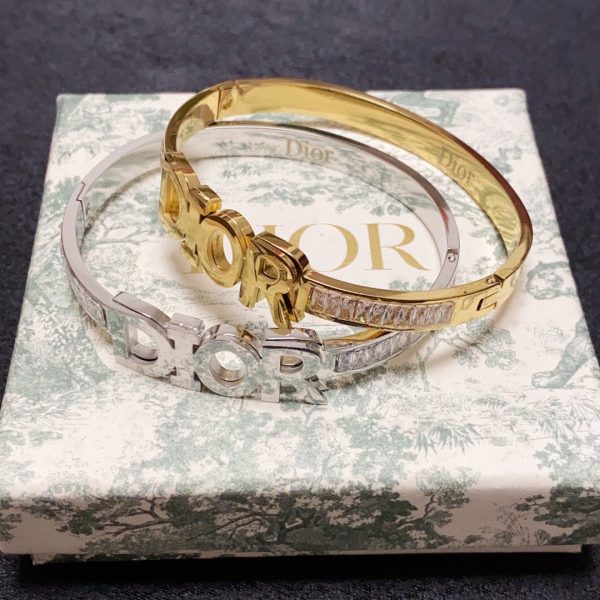 18K CD Crystals Bangle Bracelet - 图片 7