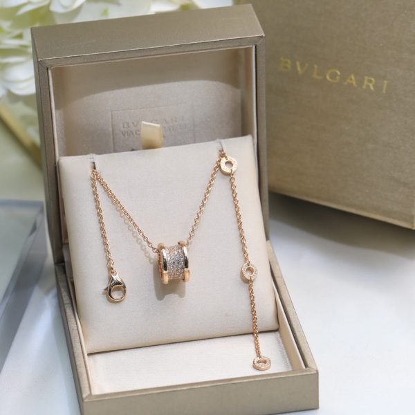 18K B.ZERO1 Diamonds Necklace - Image 16