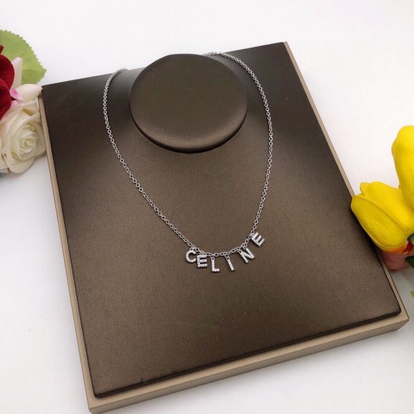 18K CE Script Necklace - 图片 3