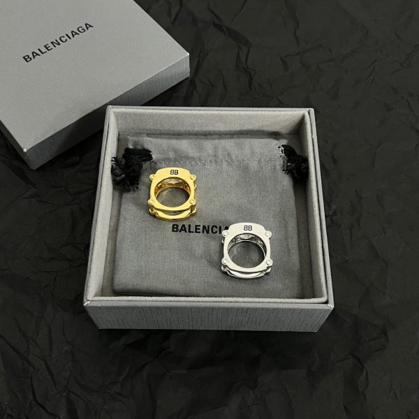 18K BB Crystal Ring - Image 4