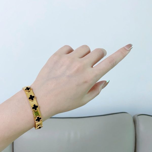18K Perlée Clovers Bracelet - 图片 5