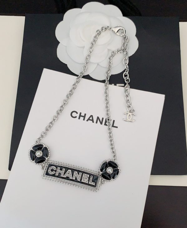 18K CC Resin Diamonds Necklace - 图片 6