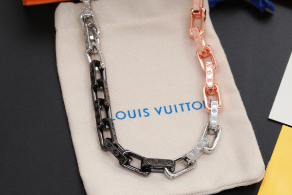 18K Louis Monogram Chain Necklace - 图片 2
