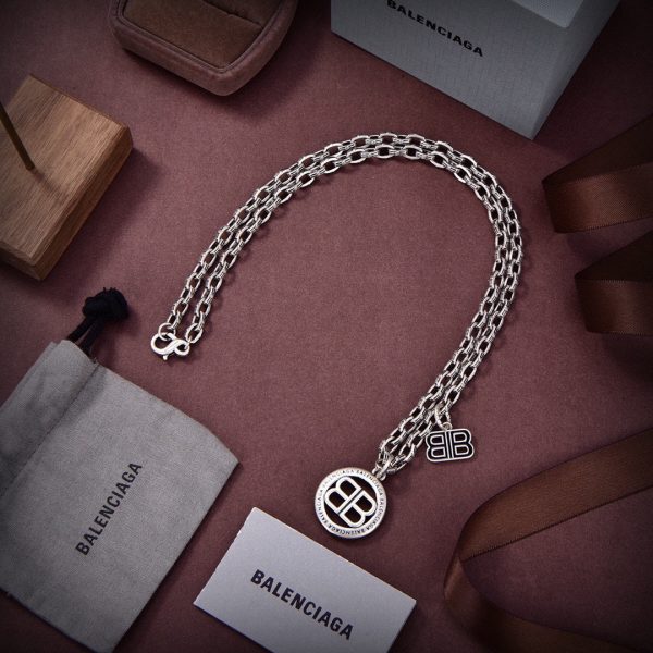 18K BB Chain Necklace - Image 5