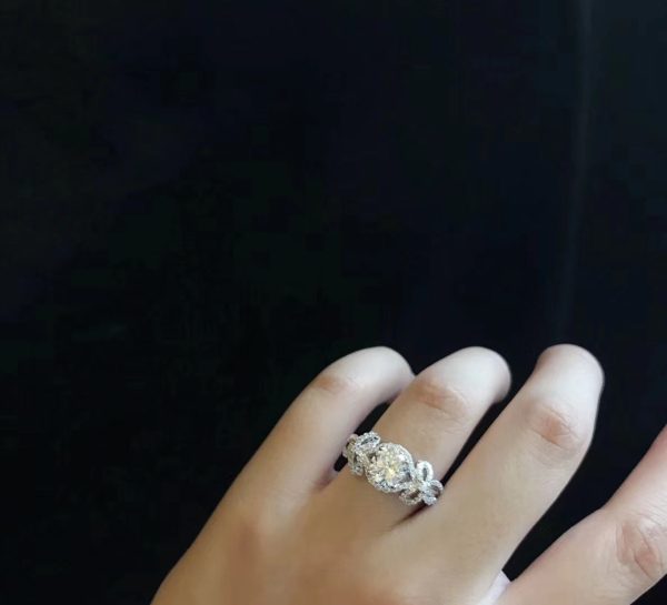 18K T Bow Ribbon Engagement Ring - 图片 5
