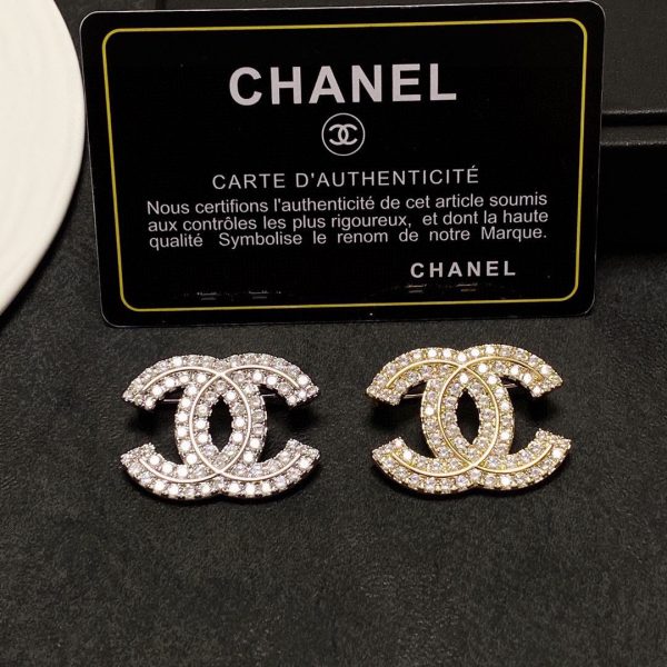 18K CC Diamonds Set Broochs