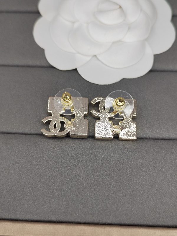18K CC Black Crystals Earrings - 图片 3