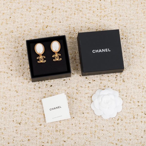 18K CC Big Pearl Pendant Earrings - Image 6