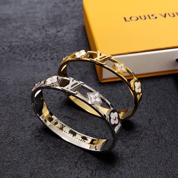 18K Louis Crystal Studded Bracelet - 图片 4