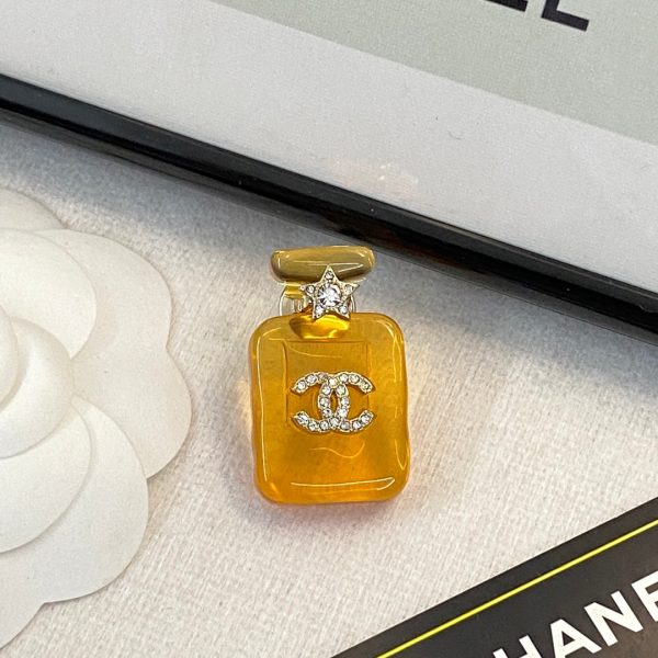 18K CC Perfume Color Bottle Brooch - Image 8