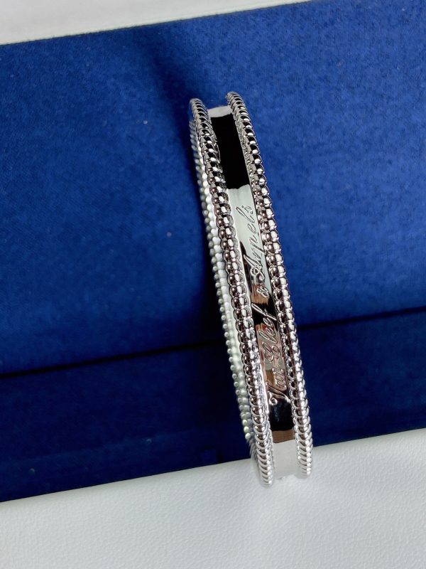 18K White Gold Perlée Signature Bracelet - 图片 2