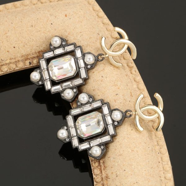 18K CC Crystal Earrings - 图片 3